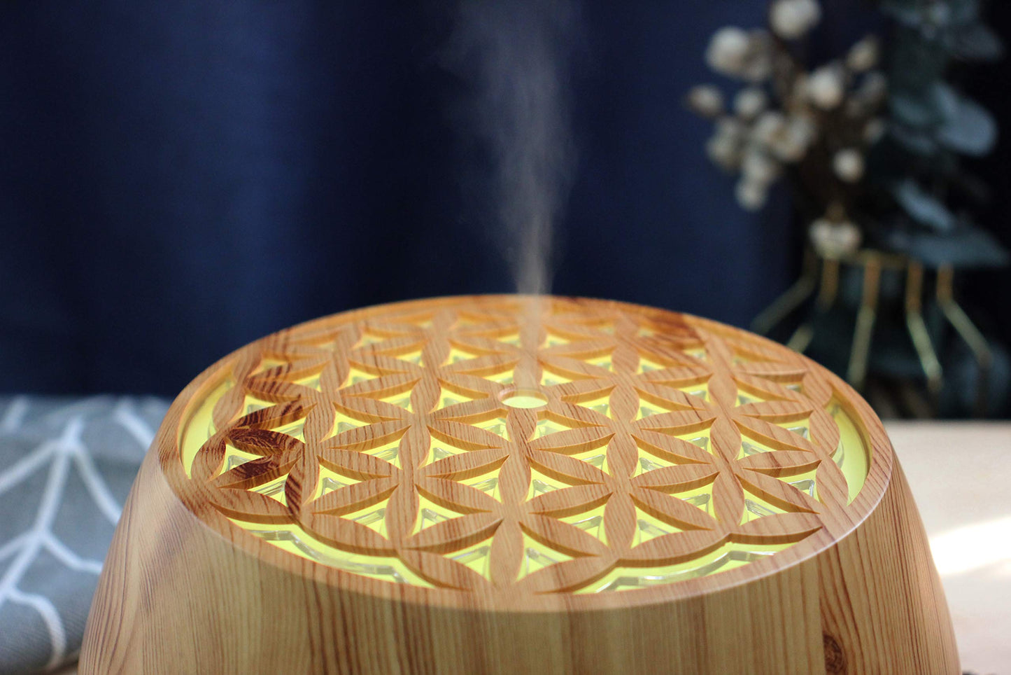 Aroma-Diffuser LEBENSBLUME Luftbefeuchter, LED Farbwechsel, Aromatherapie, Duftlampe, Ultraschall, Blume des Lebens, BPA-frei