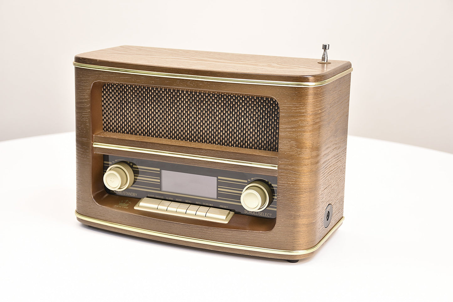 NEWTRO Nostalgie-Digitalradio DABBY